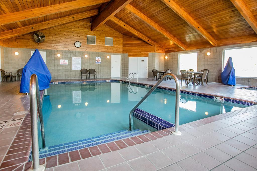 Comfort Inn & Suites Jackson - West Bend Luaran gambar