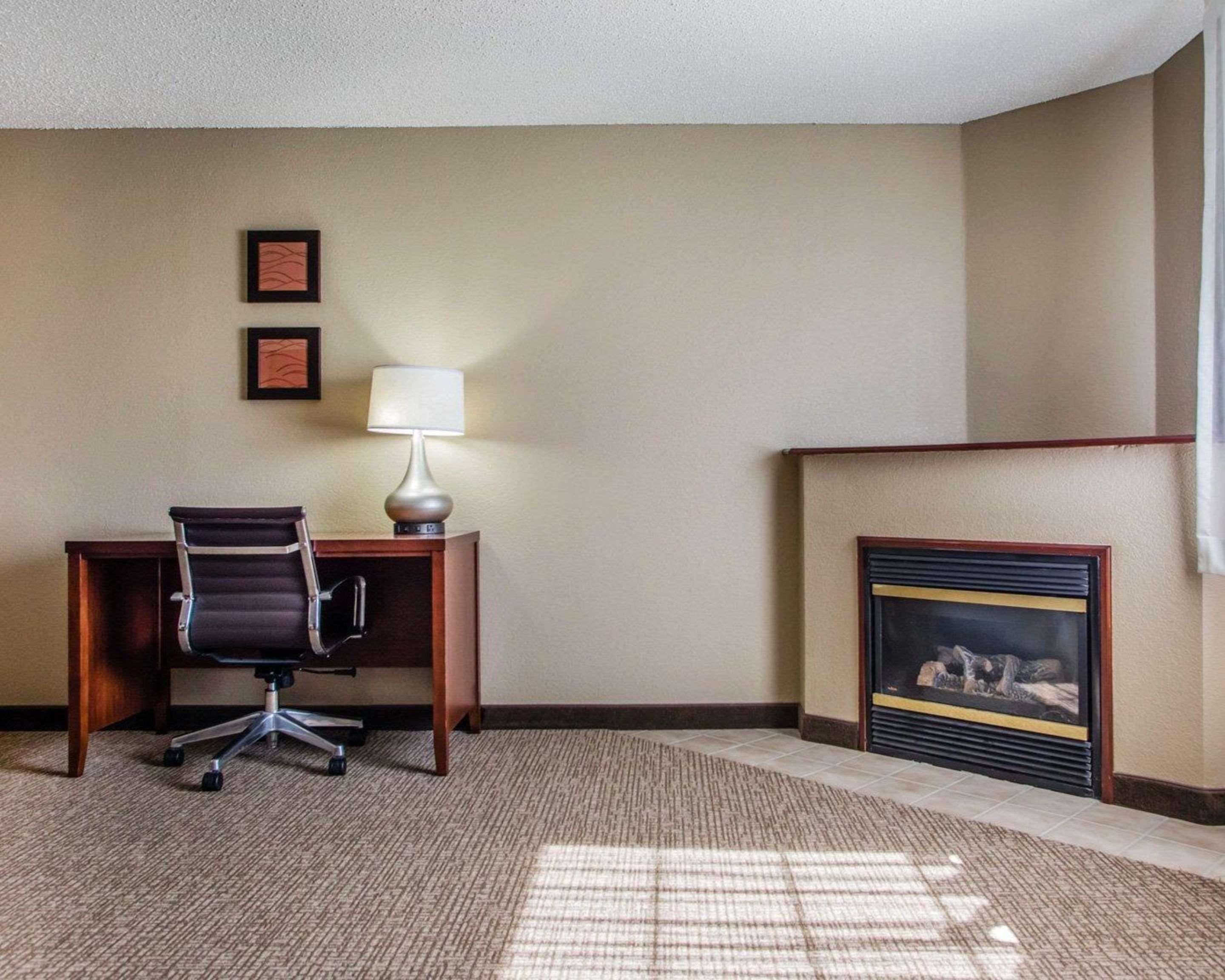 Comfort Inn & Suites Jackson - West Bend Luaran gambar