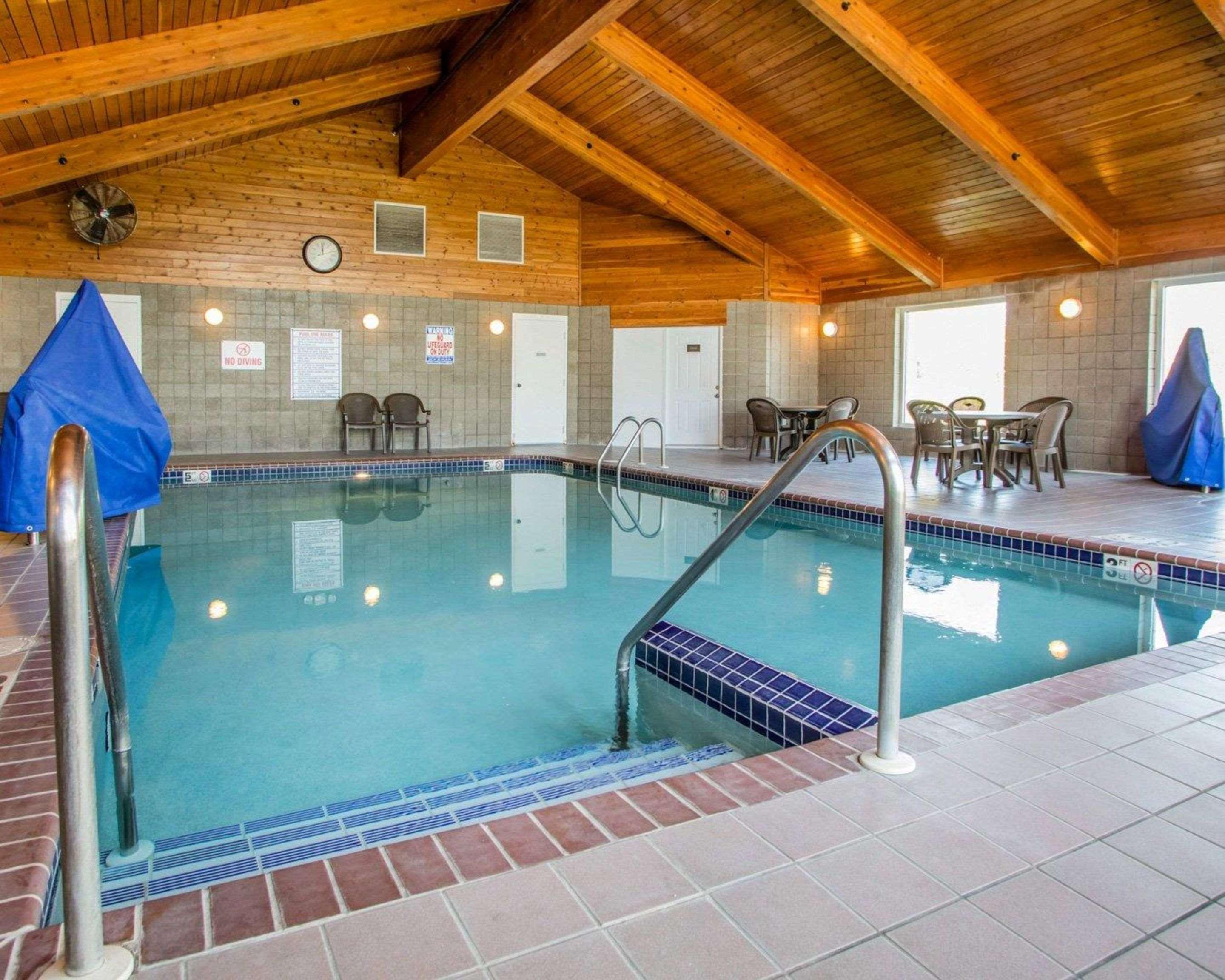 Comfort Inn & Suites Jackson - West Bend Luaran gambar
